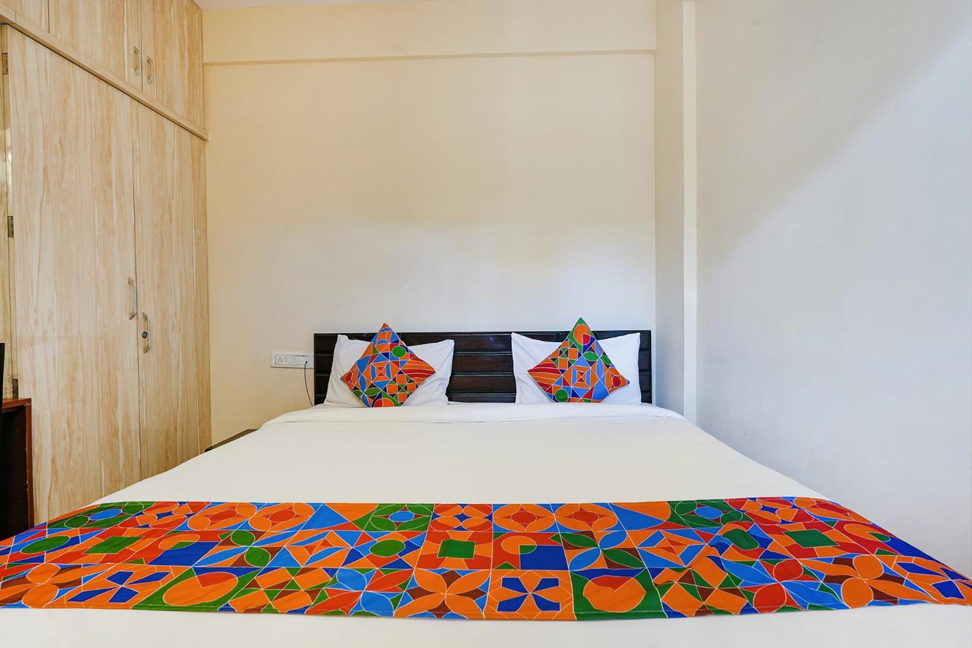 Fabhotel Crystal Suites บังกาลอร์ ภายนอก รูปภาพ